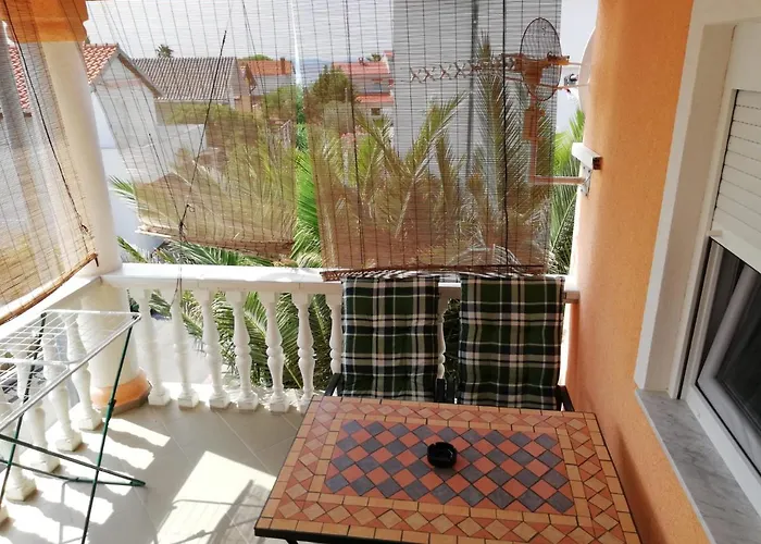 Cozy Tuka 4 Near The Апартаменты Вир